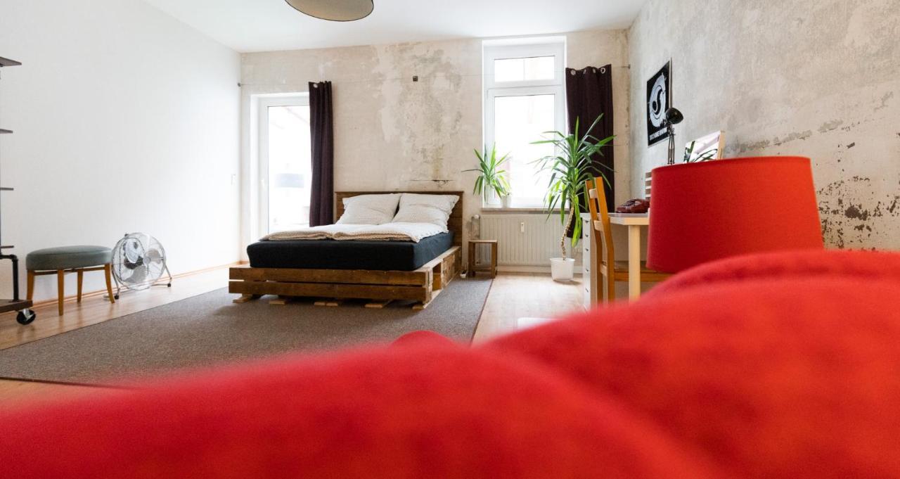 Altbau-studio 230m² Mit Wintergarten Bis 10 Pers. * Erfurt